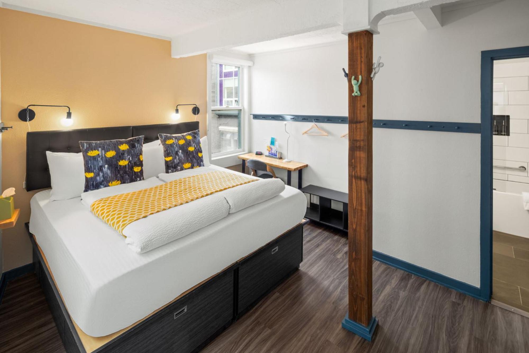 Silverbow Inn & Suites Juneau Bagian luar foto