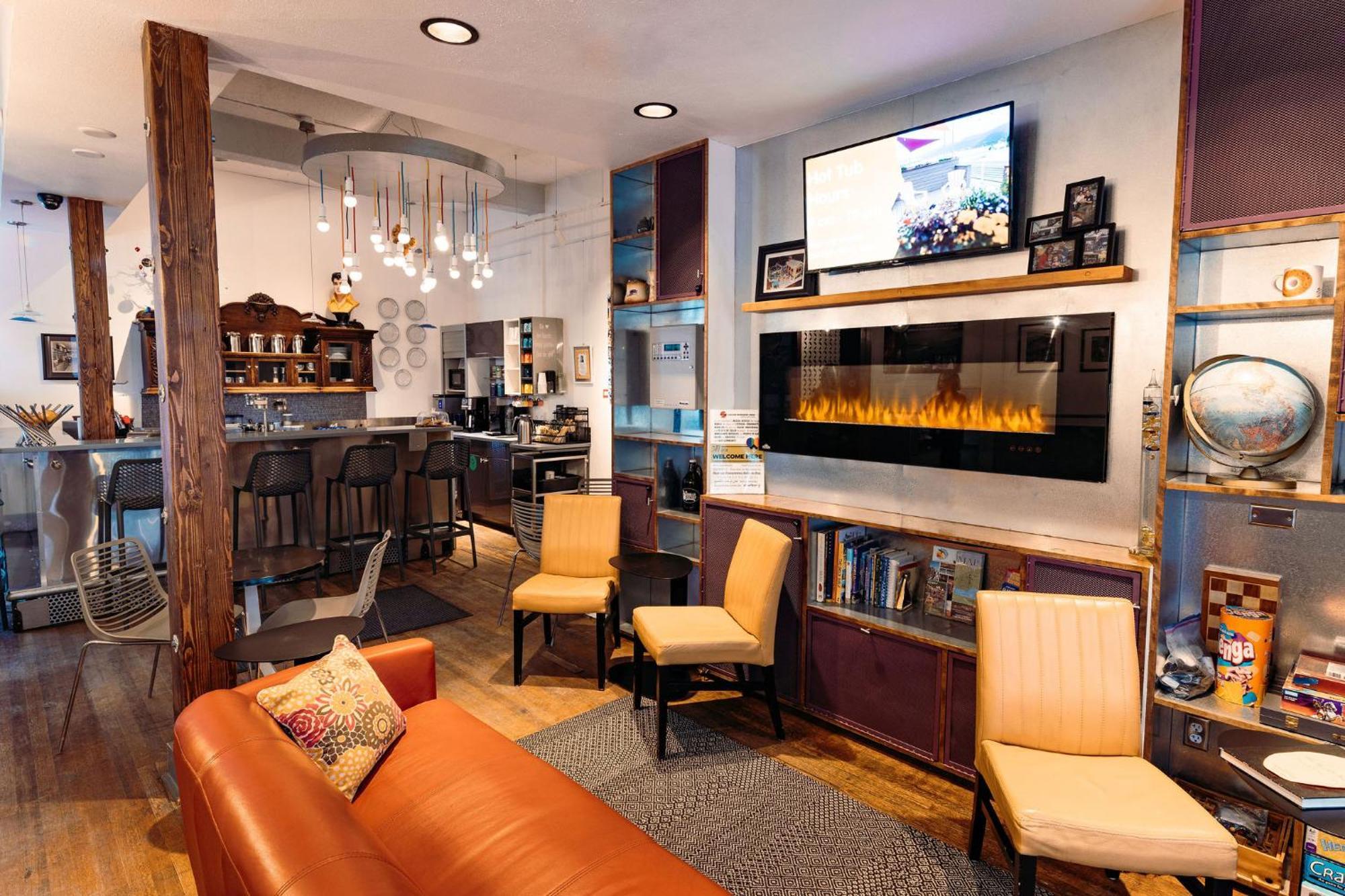 Silverbow Inn & Suites Juneau Bagian luar foto
